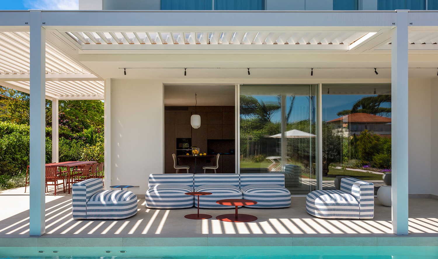 outdoor cappellini thumbnail