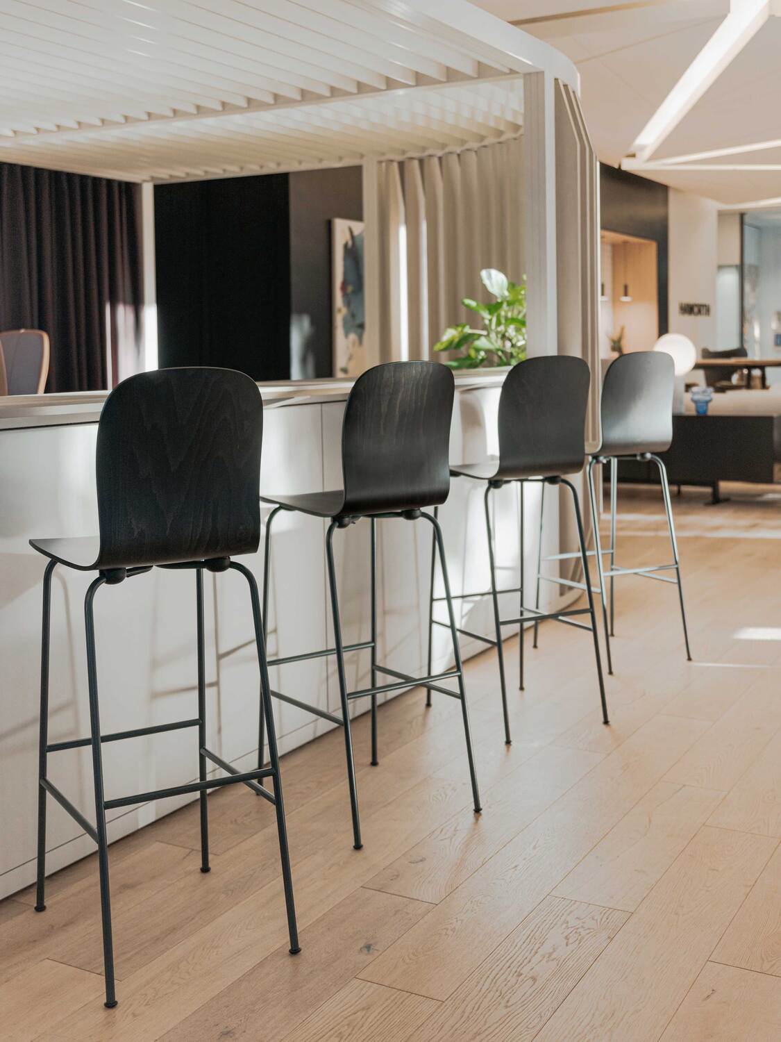 Tate Color Stool by Jasper Morrison - Stools | Cappellini