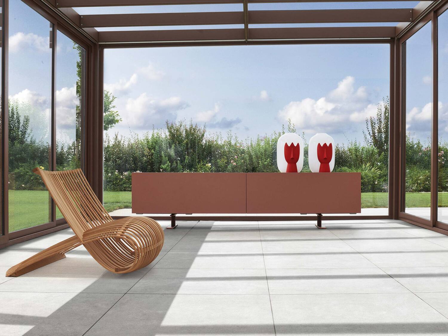 07 wooden chair